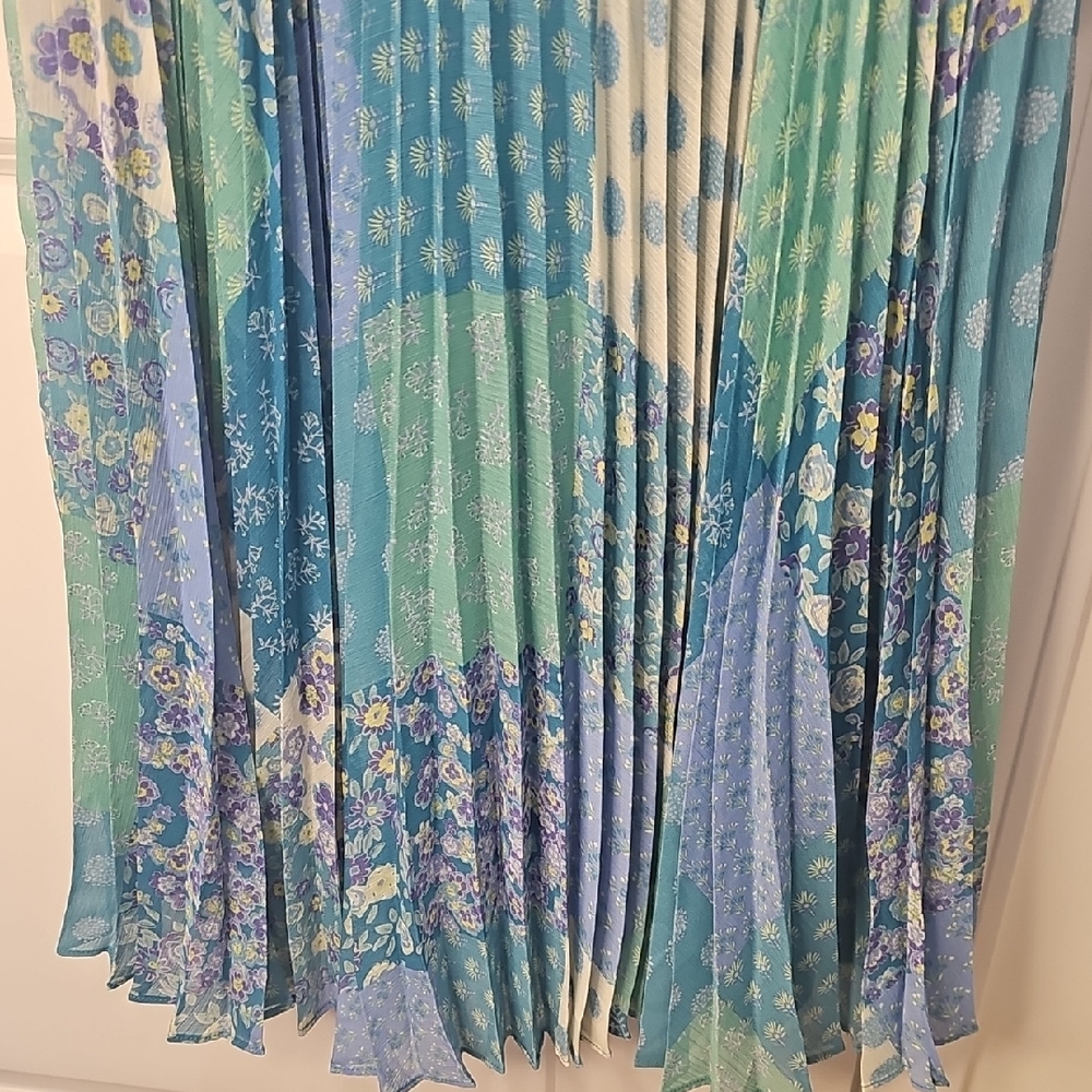 Danny & Nicole Blue‎ and Green Patchwork Dress - Picture 7 of 11